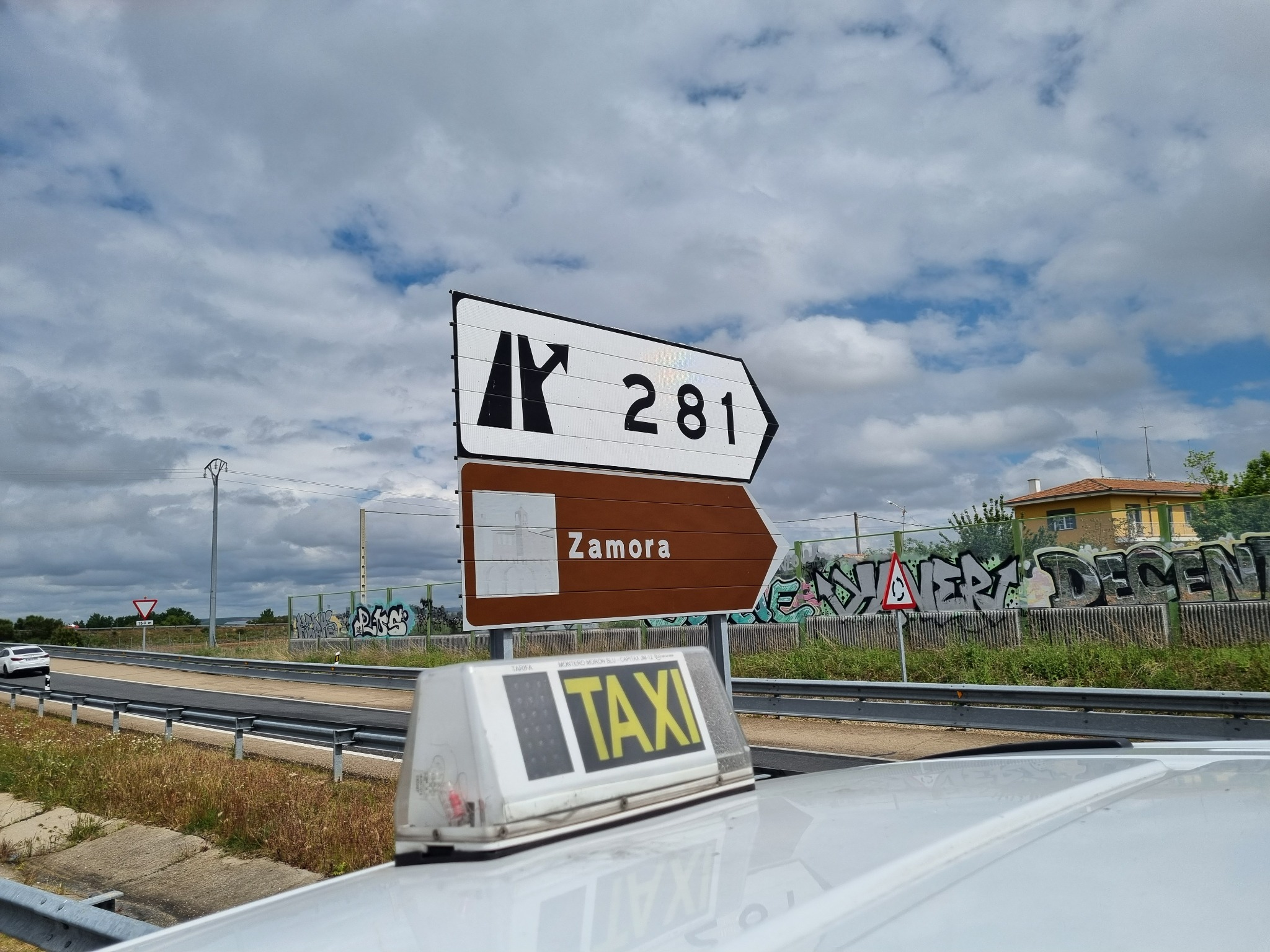 Taxi de larga distancia