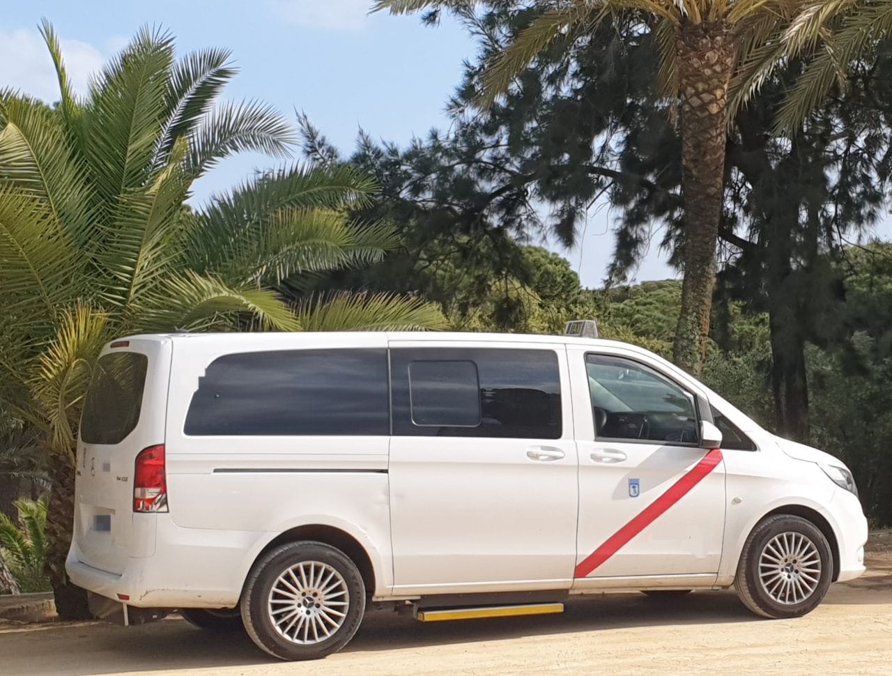 Mercedes Vito de taxi en ruta